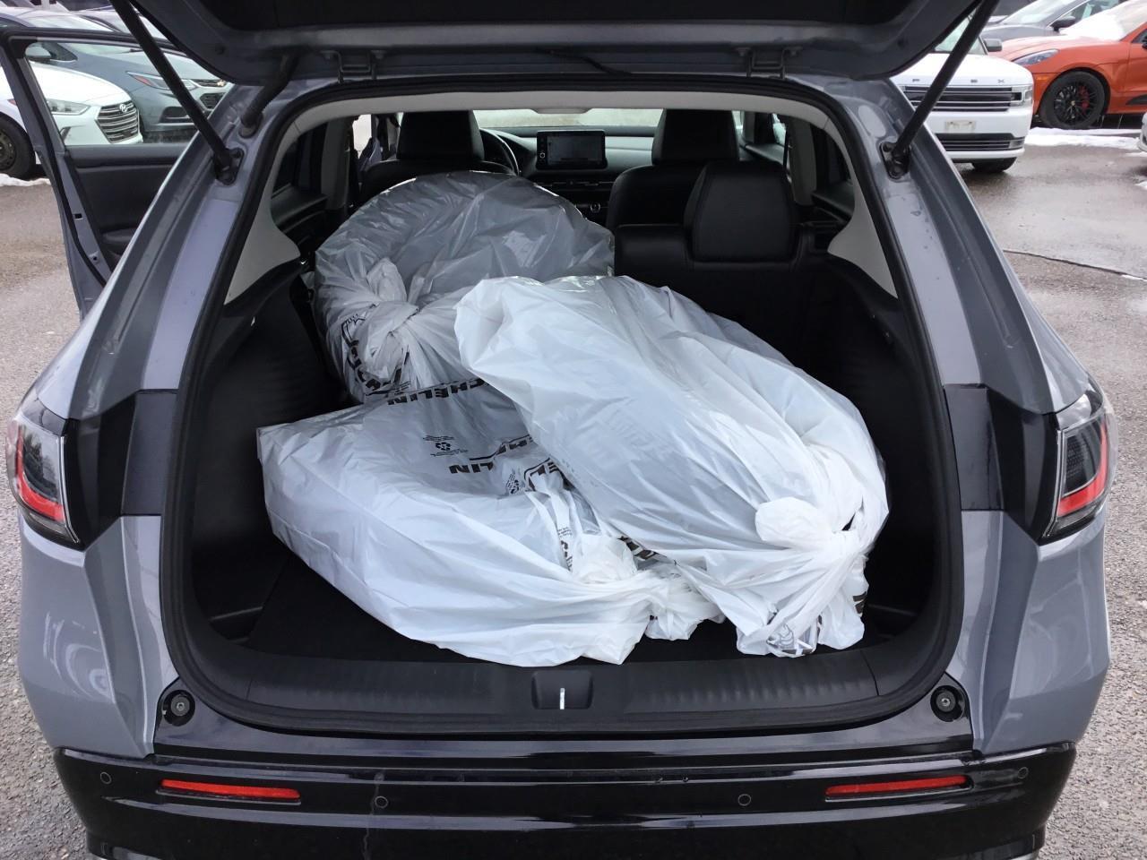 2023 Honda HR-V EX-L NAVI Photo