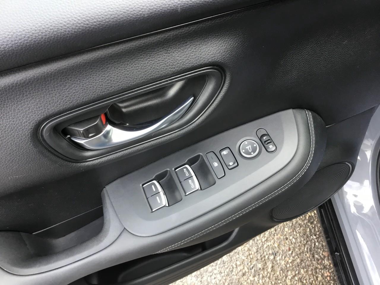 2023 Honda HR-V EX-L NAVI Photo