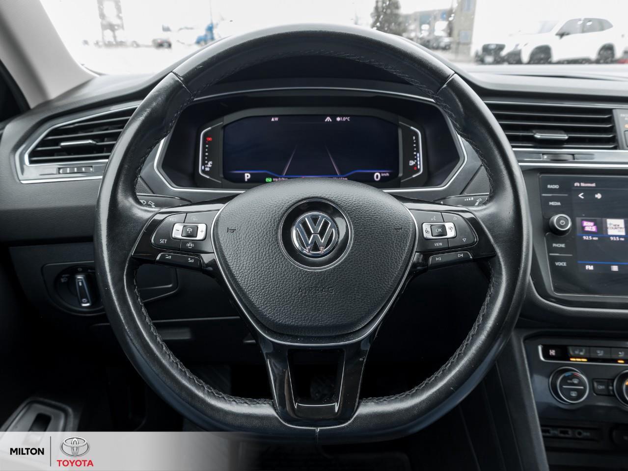 2019 Volkswagen Tiguan LEATHER PANORAMIC SUNROOF HEATED STEERING FENDER A Photo