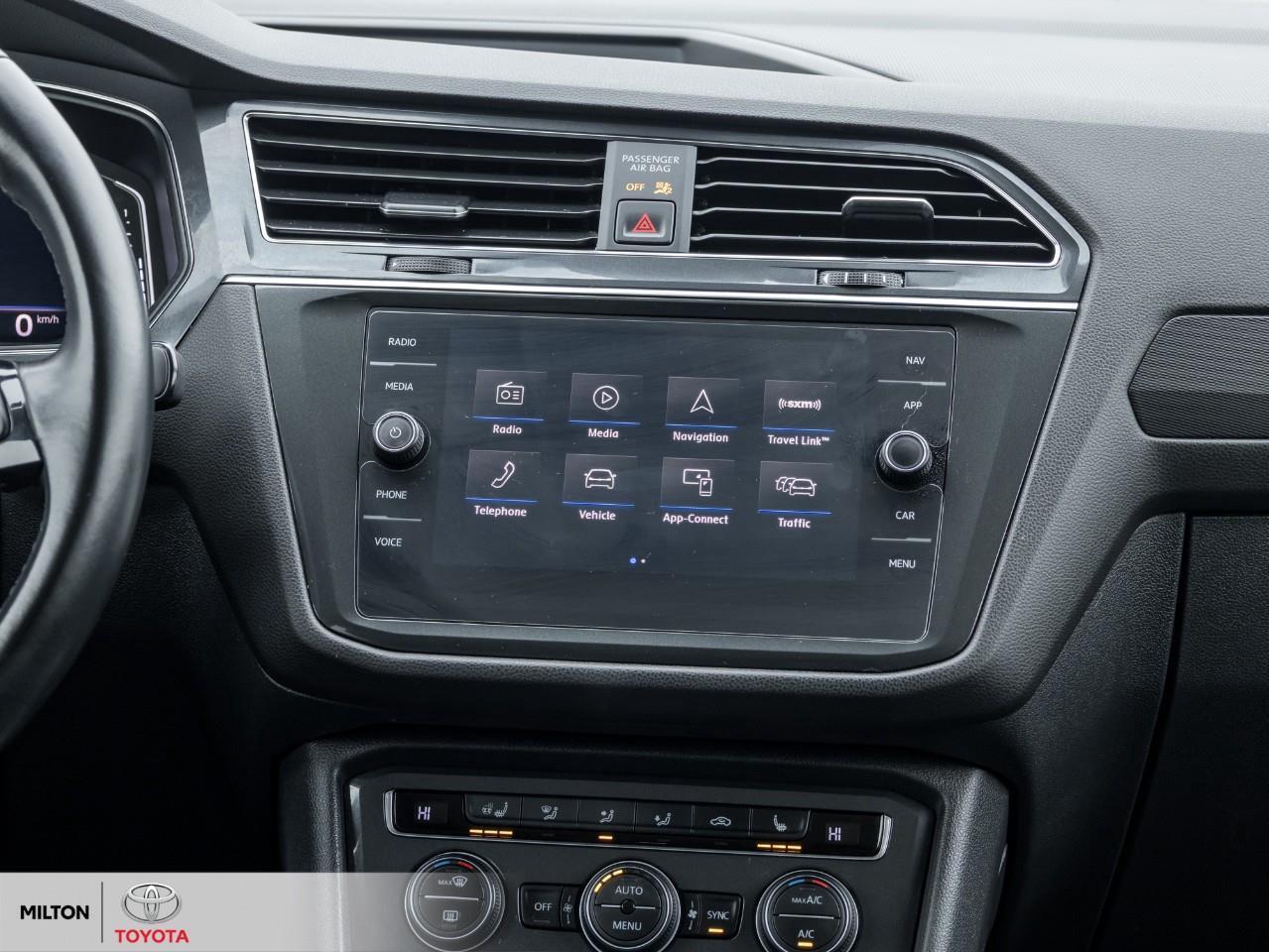 2019 Volkswagen Tiguan LEATHER PANORAMIC SUNROOF HEATED STEERING FENDER A Photo