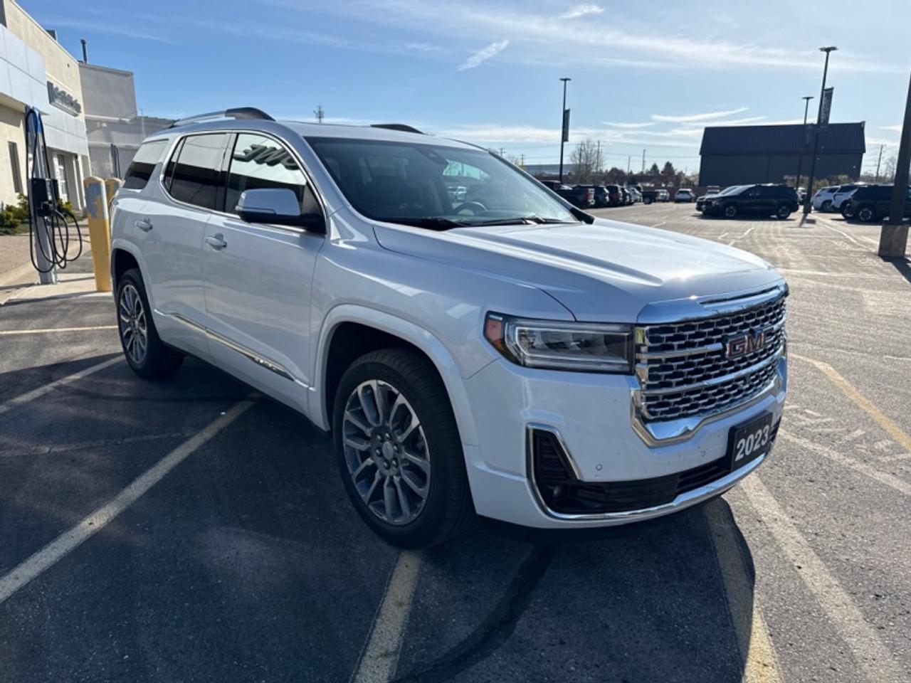 2023 GMC Acadia Denali Photo