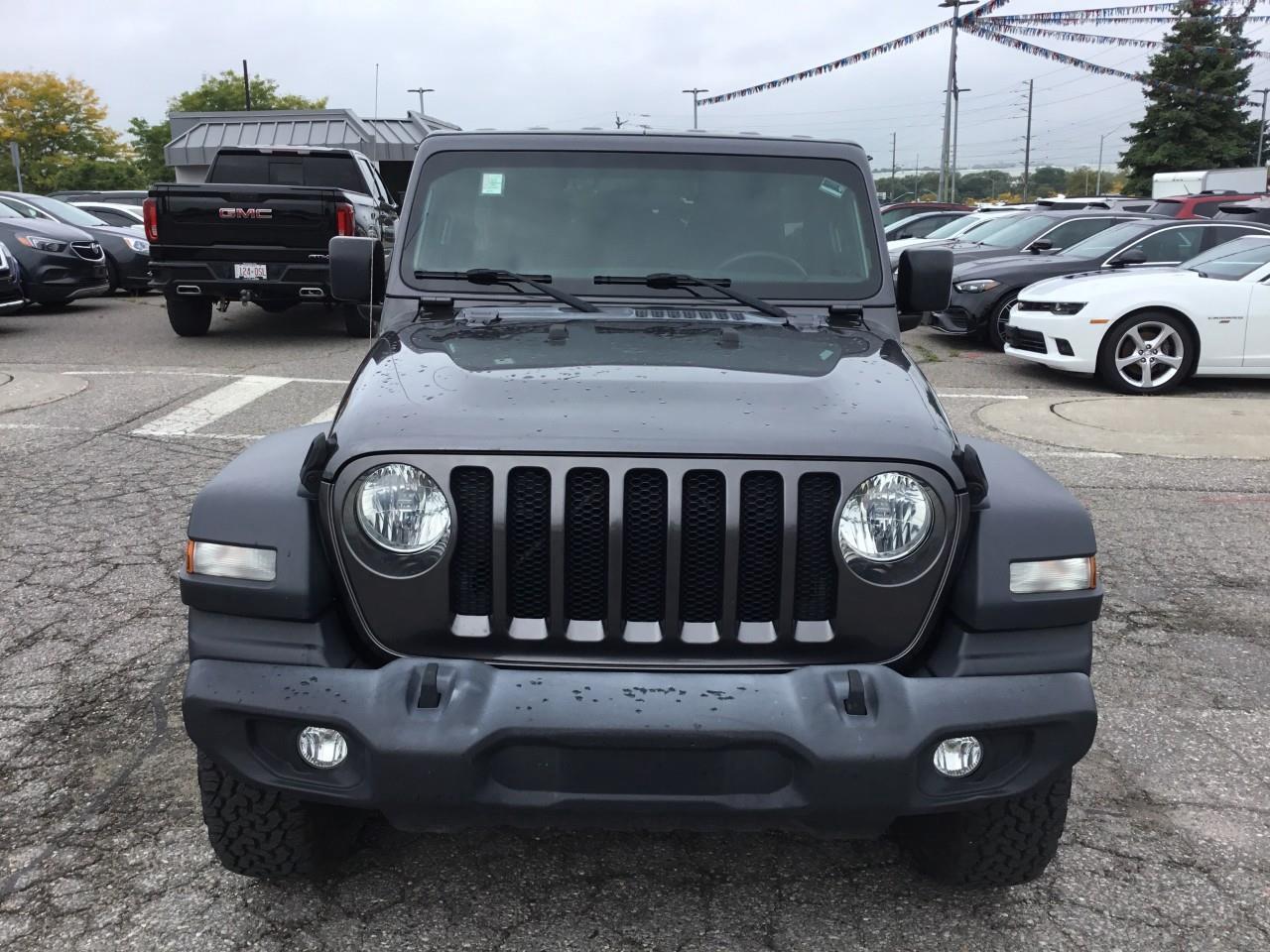 2018 Jeep WRANGLER UNLIMITED Sport Photo