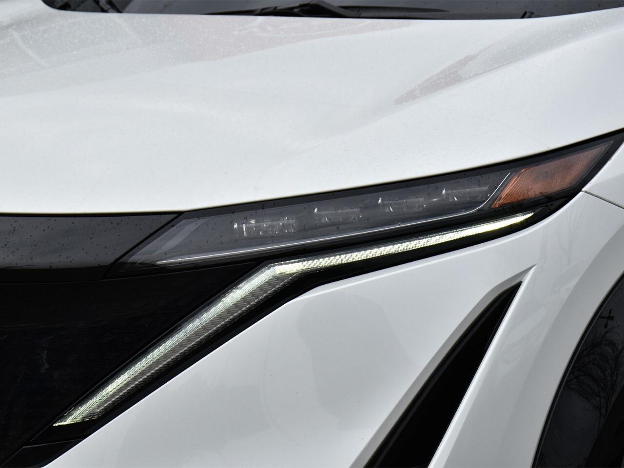 2023 Nissan Ariya ENGAGE FWD, TWO-TONE, GAS SAVER, 348 KM RANGE Photo