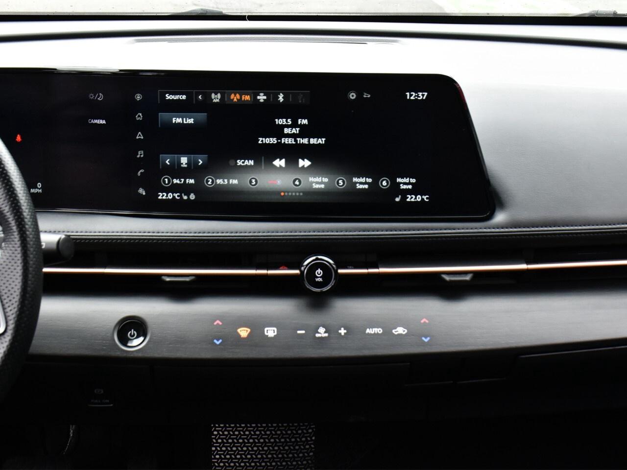 2023 Nissan Ariya ENGAGE FWD, TWO-TONE, GAS SAVER, 348 KM RANGE Photo
