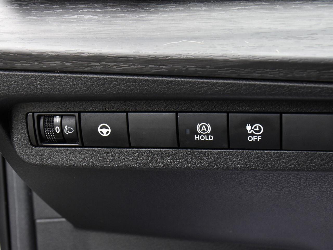 2023 Nissan Ariya ENGAGE FWD, TWO-TONE, GAS SAVER, 348 KM RANGE Photo