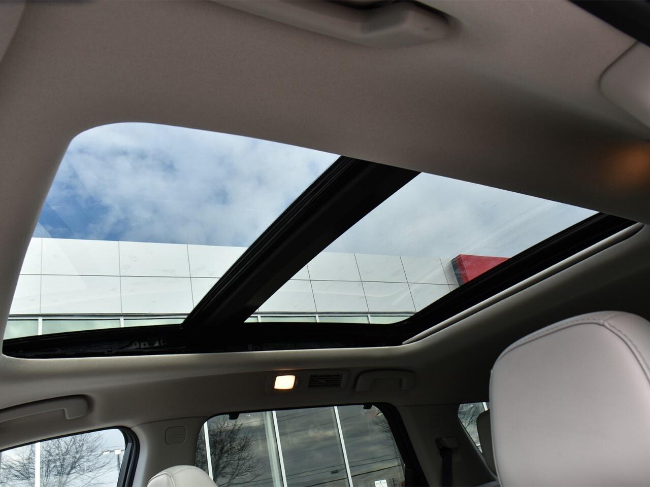 2024 Nissan Pathfinder  Photo