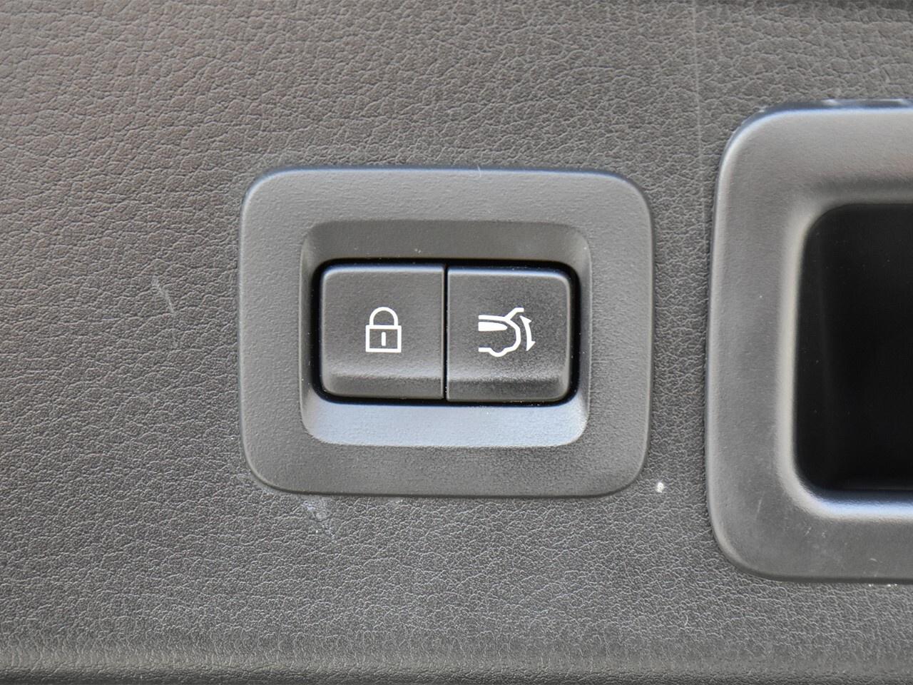 2021 Mazda CX-30  Photo