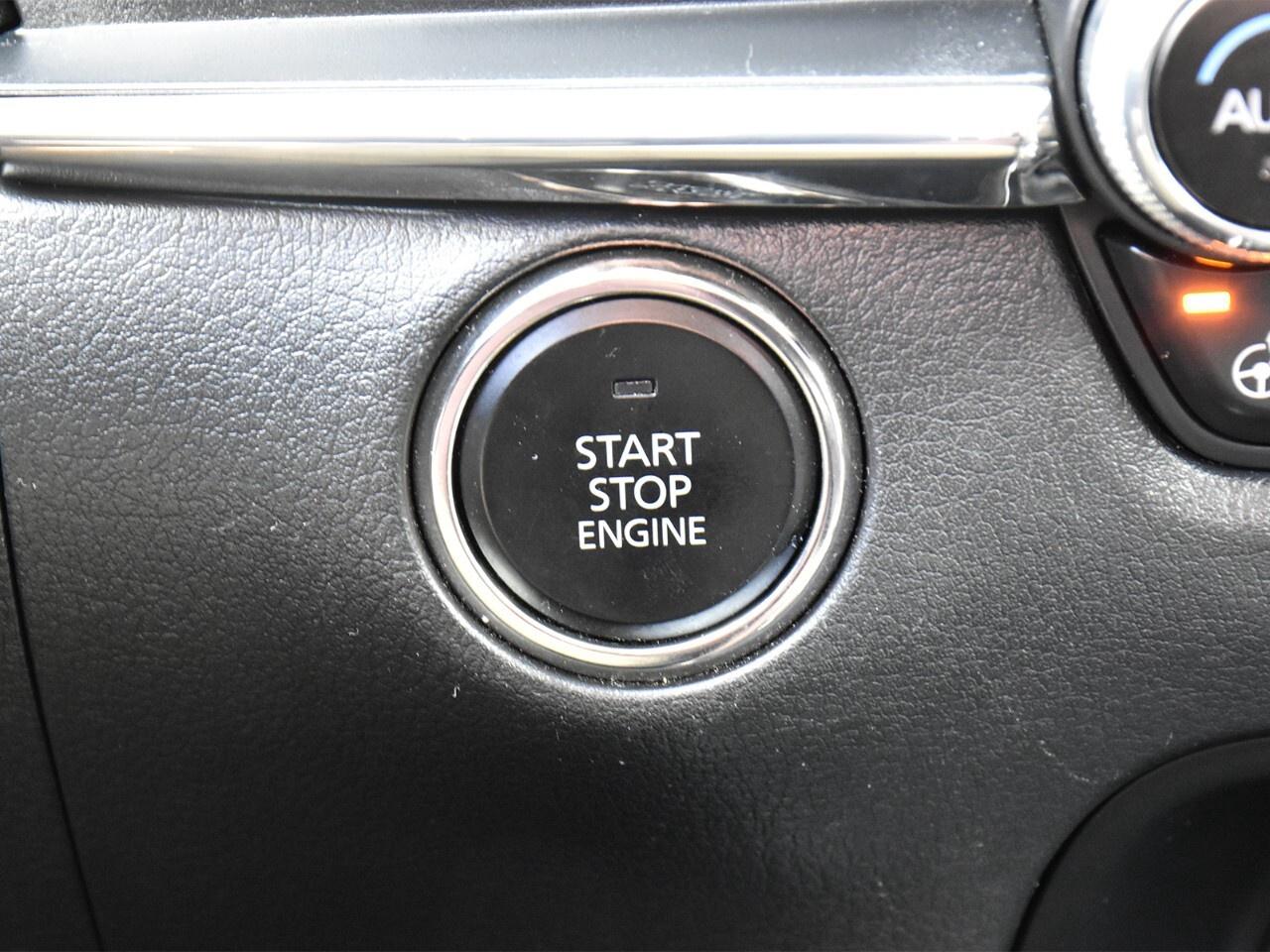 2021 Mazda CX-30  Photo