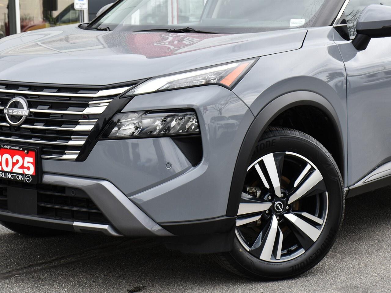 2025 Nissan Rogue SL, LEATHER INTERIOR, APPLE CARPLAY, AWD Photo