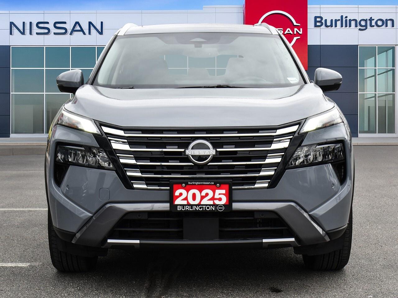 2025 Nissan Rogue SL, LEATHER INTERIOR, APPLE CARPLAY, AWD Photo