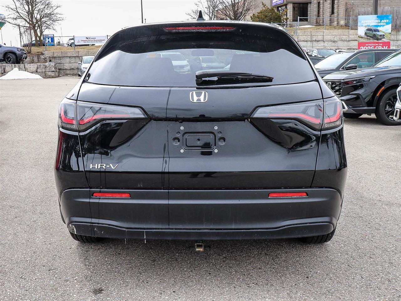 2024 Honda HR-V LX-B Photo3