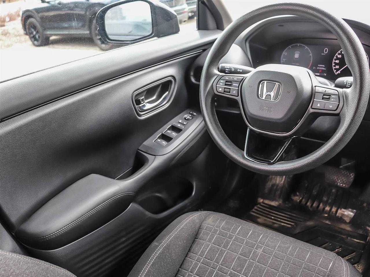 2024 Honda HR-V LX-B Photo