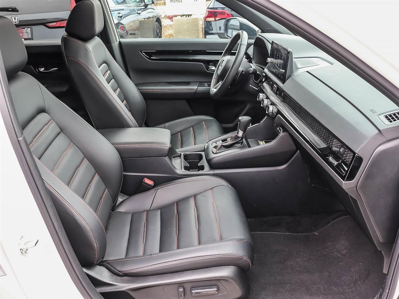 2025 Honda CR-V Hybrid Touring Photo