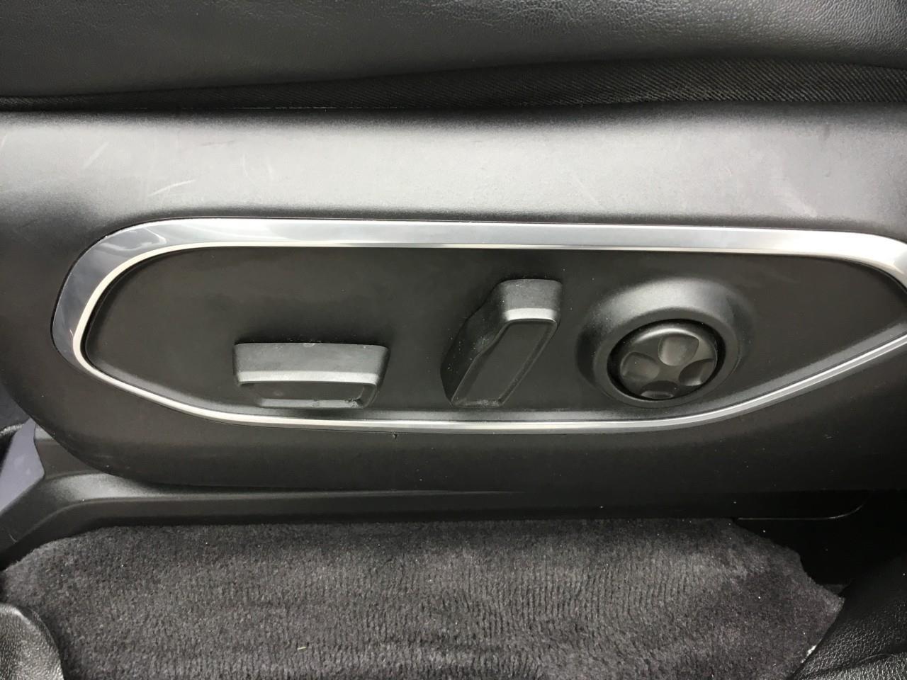 2023 Jeep Wagoneer Series III Photo