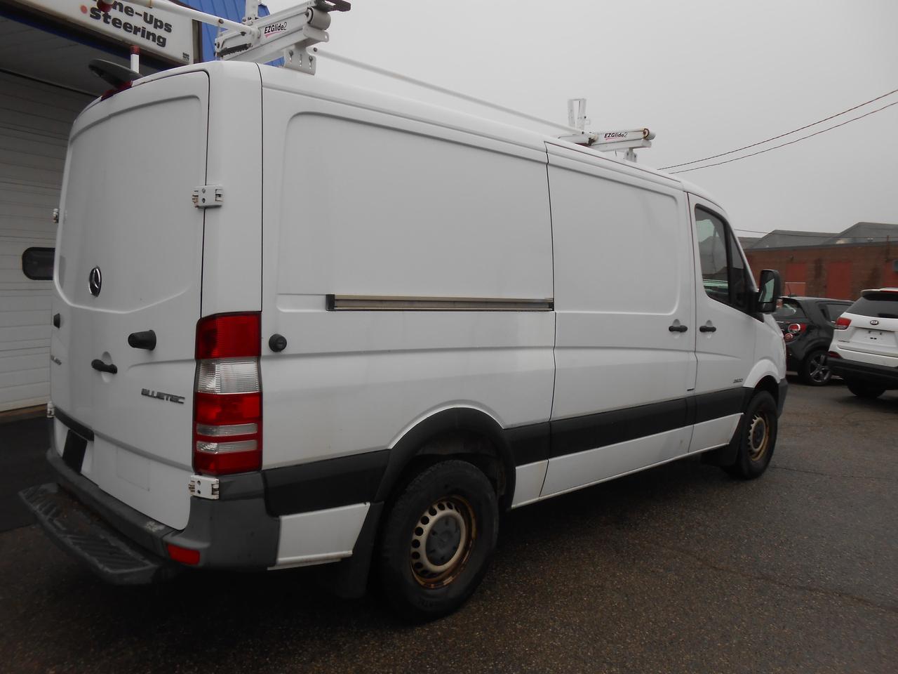 2016 Mercedes-Benz Sprinter RWD 2500 144  GREAT WORK VAN DIESEL Photo