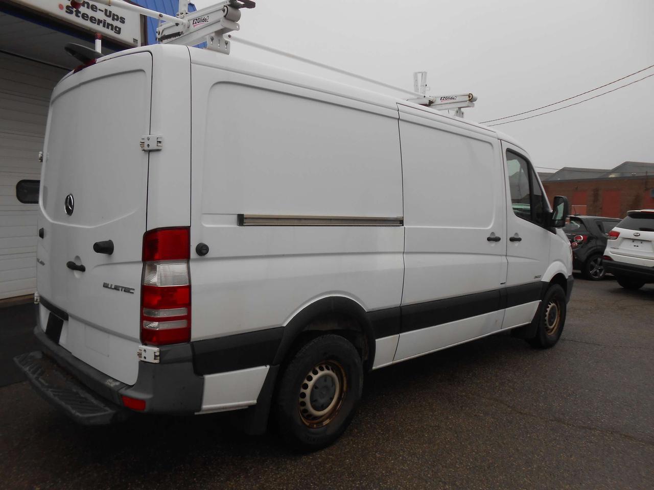 2016 Mercedes-Benz Sprinter RWD 2500 144  GREAT WORK VAN DIESEL Photo3