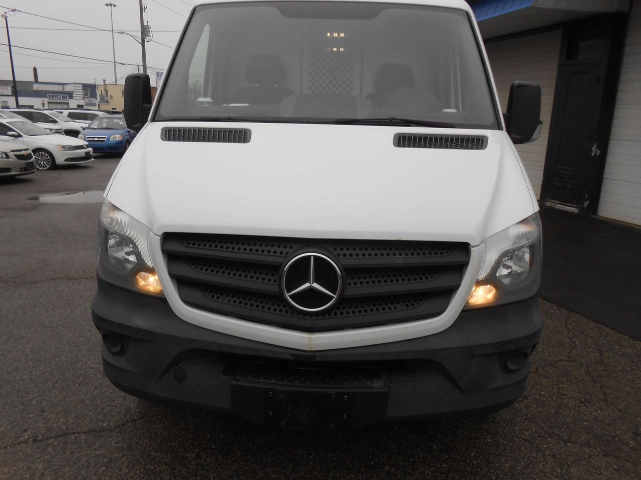 2016 Mercedes-Benz Sprinter RWD 2500 144  GREAT WORK VAN DIESEL Photo1