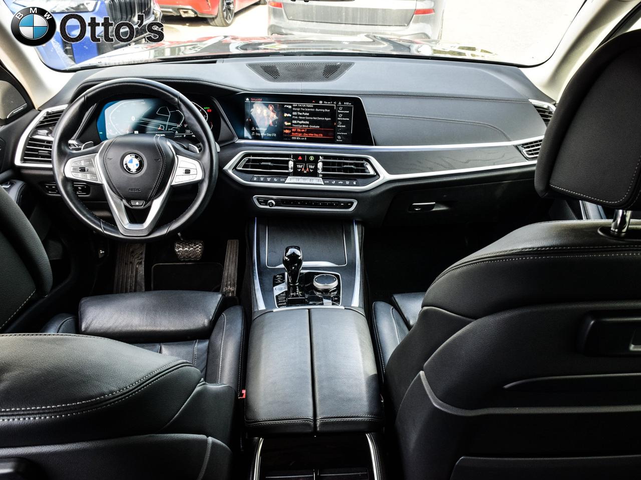 2022 BMW X7 xDrive40i Premium Enhanced Package 22inch Lt/Aly W Photo