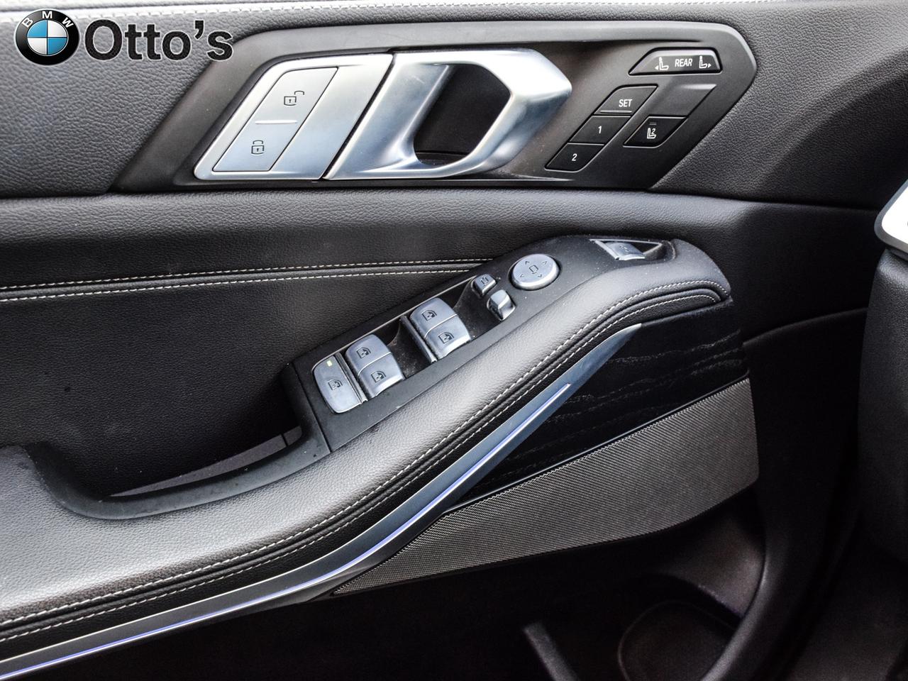 2022 BMW X7 xDrive40i Premium Enhanced Package 22inch Lt/Aly W Photo