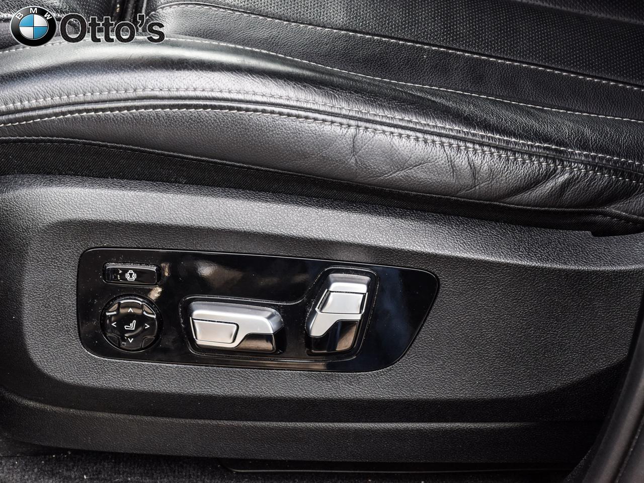 2022 BMW X7 xDrive40i Premium Enhanced Package 22inch Lt/Aly W Photo