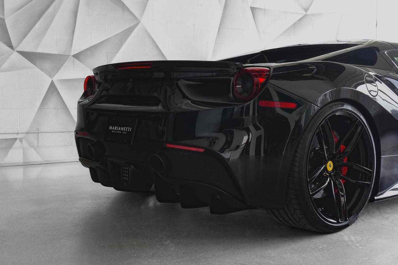 2016 Ferrari 488 Spider 2dr Conv Photo