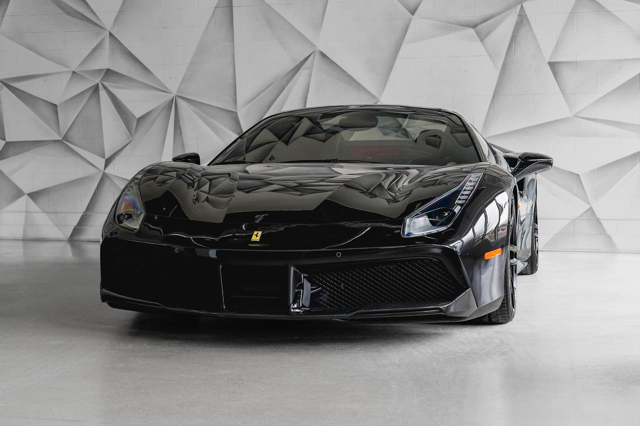 2016 Ferrari 488 Spider 2dr Conv Photo