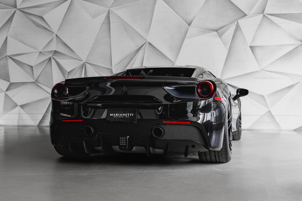 2016 Ferrari 488 Spider 2dr Conv Photo