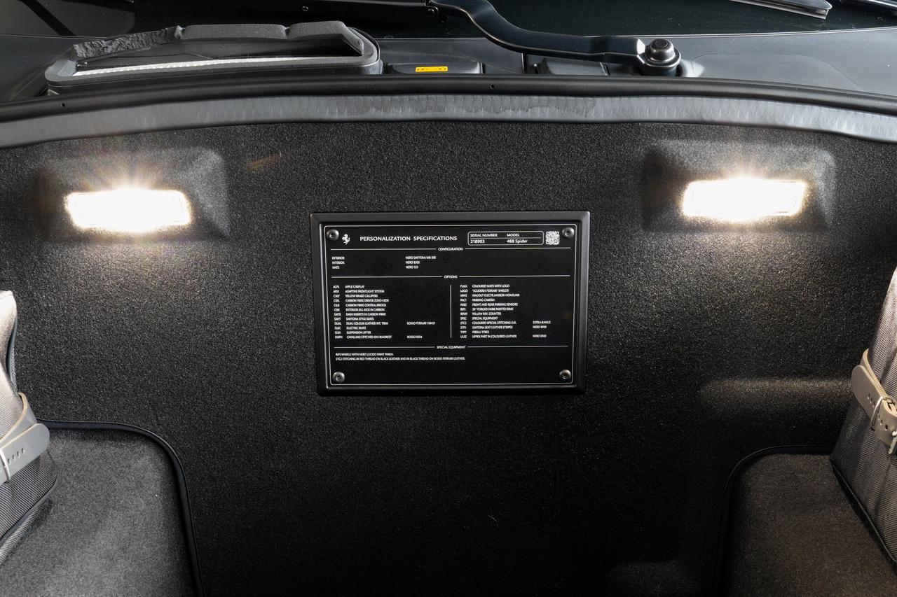 2016 Ferrari 488 Spider 2dr Conv Photo