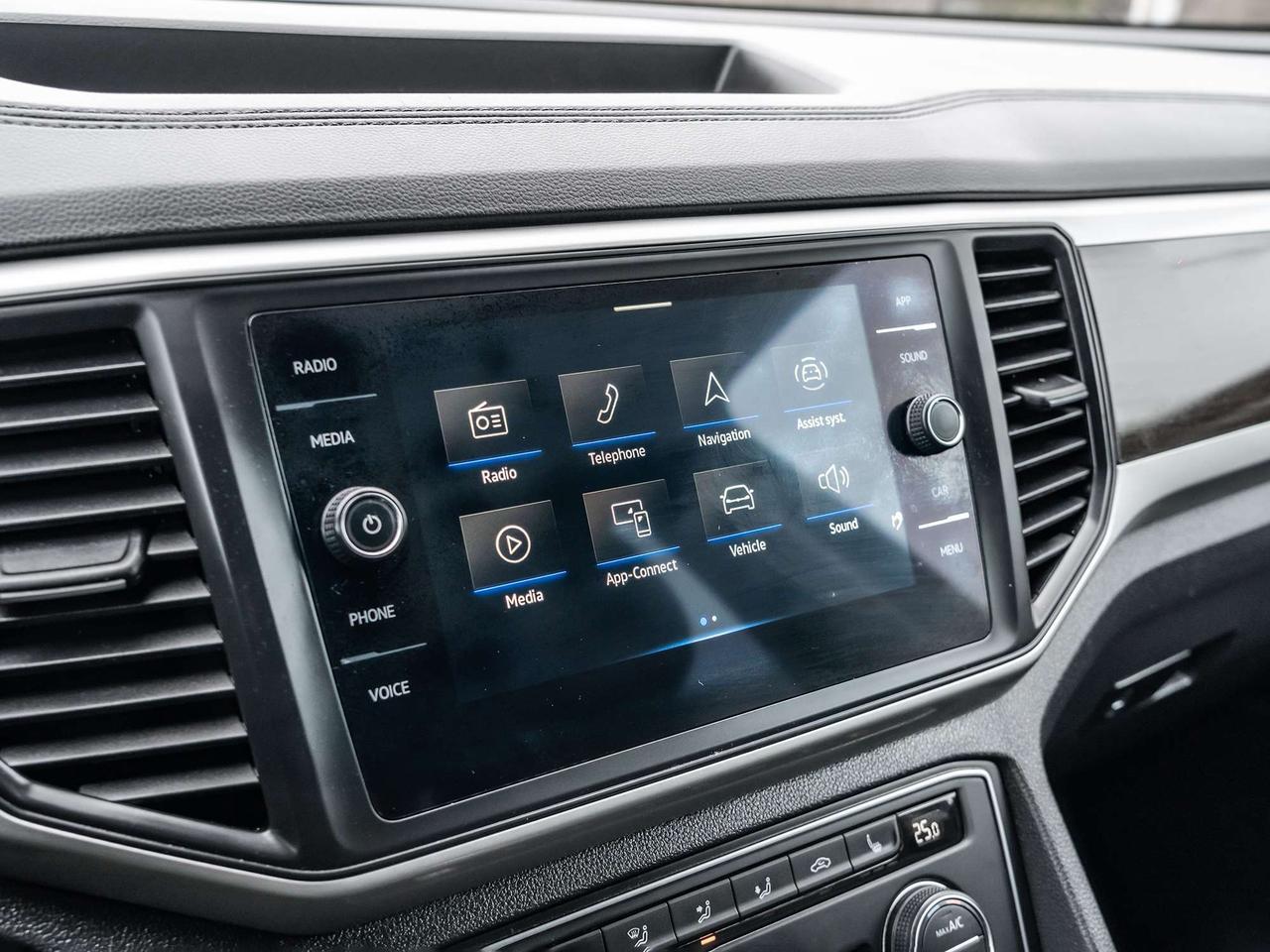2023 Volkswagen Atlas Comfortline 3.6 FSI 4MOTION Photo