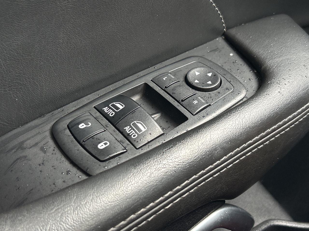 2017 Dodge Challenger R/T   Super Track Pak   Nav.   Heated/Cooled Seats Photo