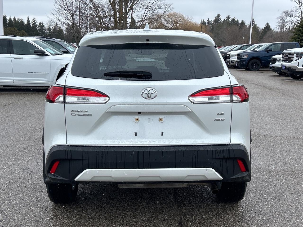 2024 Toyota Corolla Cross LE AWD   Heated Seats & Steering Wheel   Blindspot Photo