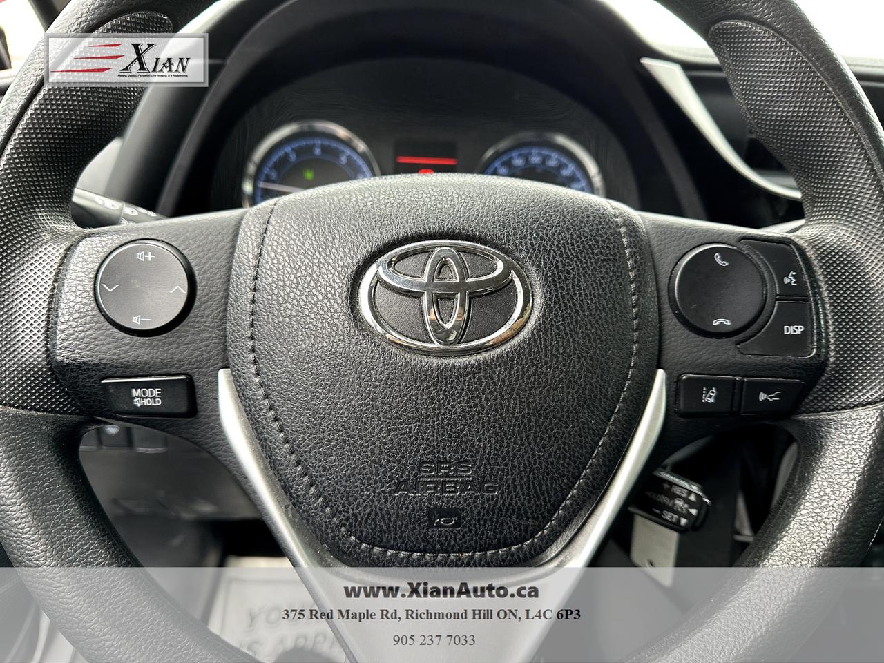 2017 Toyota Corolla 4dr Sdn CVT LE Photo