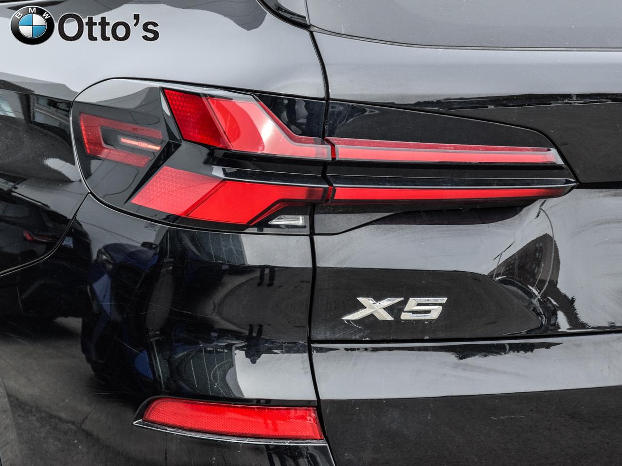 2021 BMW X5 xDrive40i Premium Enhanced Package M Sport Package Photo