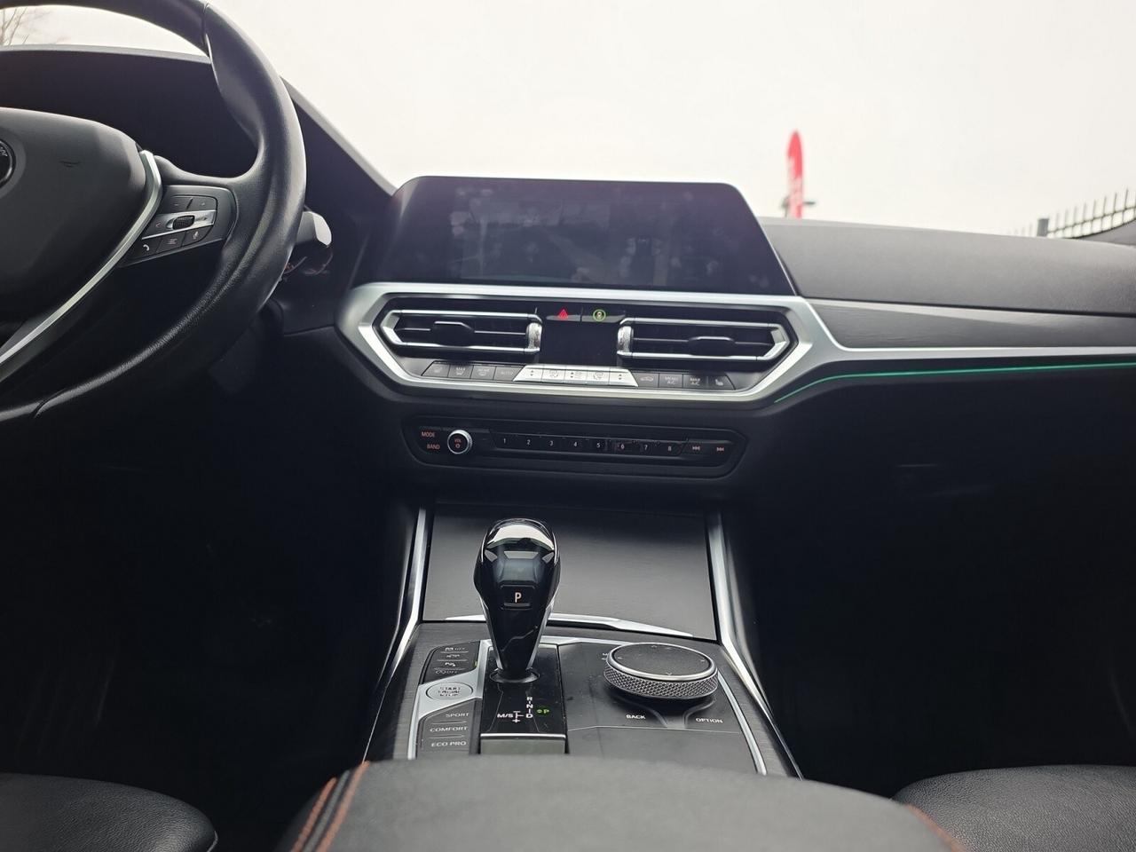 2021 BMW 3 Series 330i xDrive *NO ACCIDENTS/HUD/HARMAN KARDON/CARPLA Photo