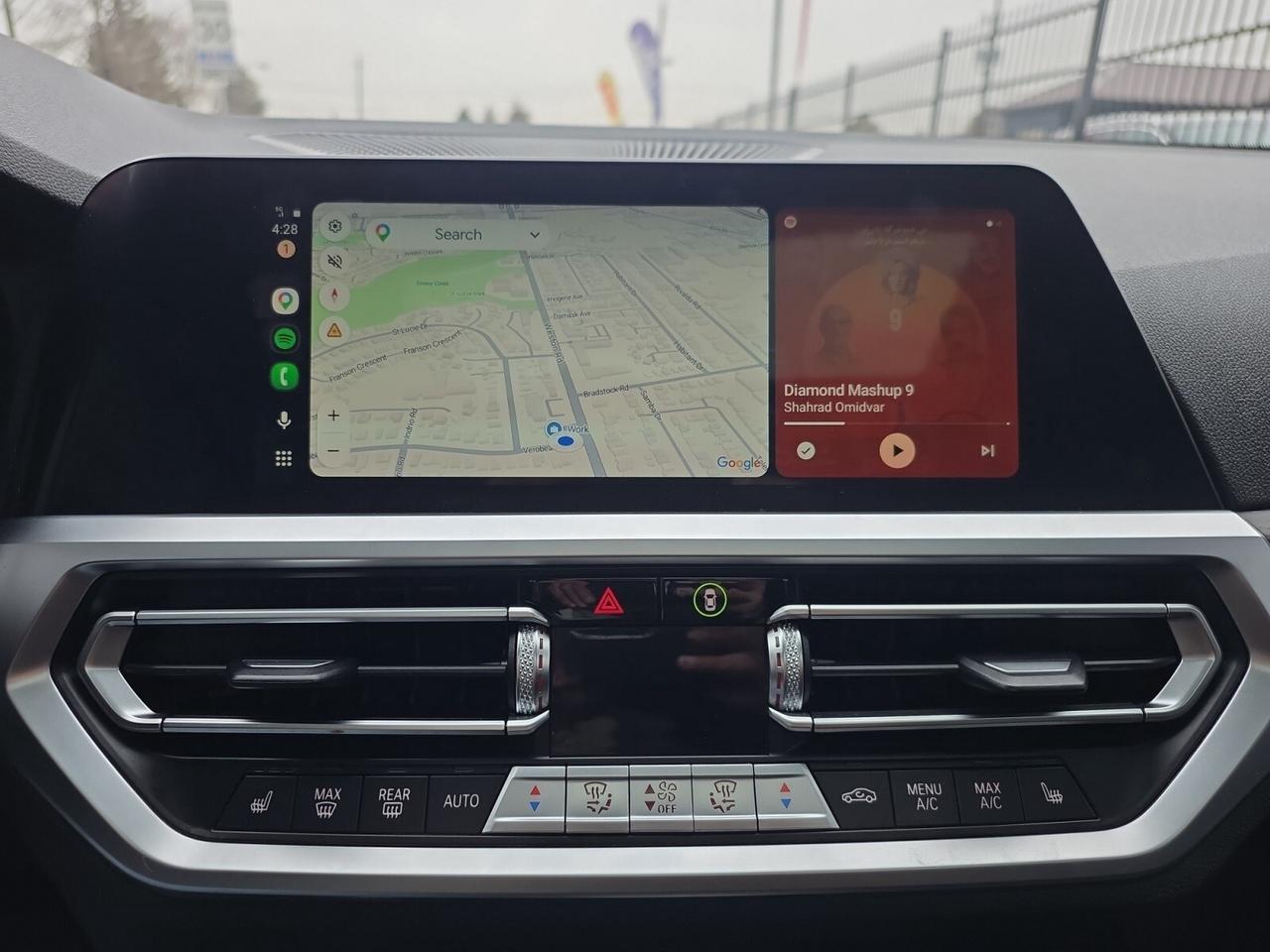 2021 BMW 3 Series 330i xDrive *NO ACCIDENTS/HUD/HARMAN KARDON/CARPLA Photo