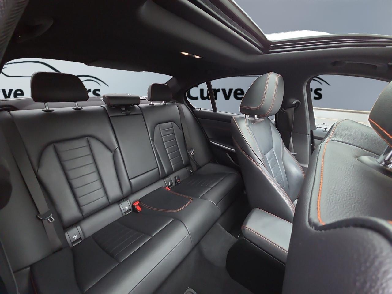 2021 BMW 3 Series 330i xDrive *NO ACCIDENTS/HUD/HARMAN KARDON/CARPLA Photo