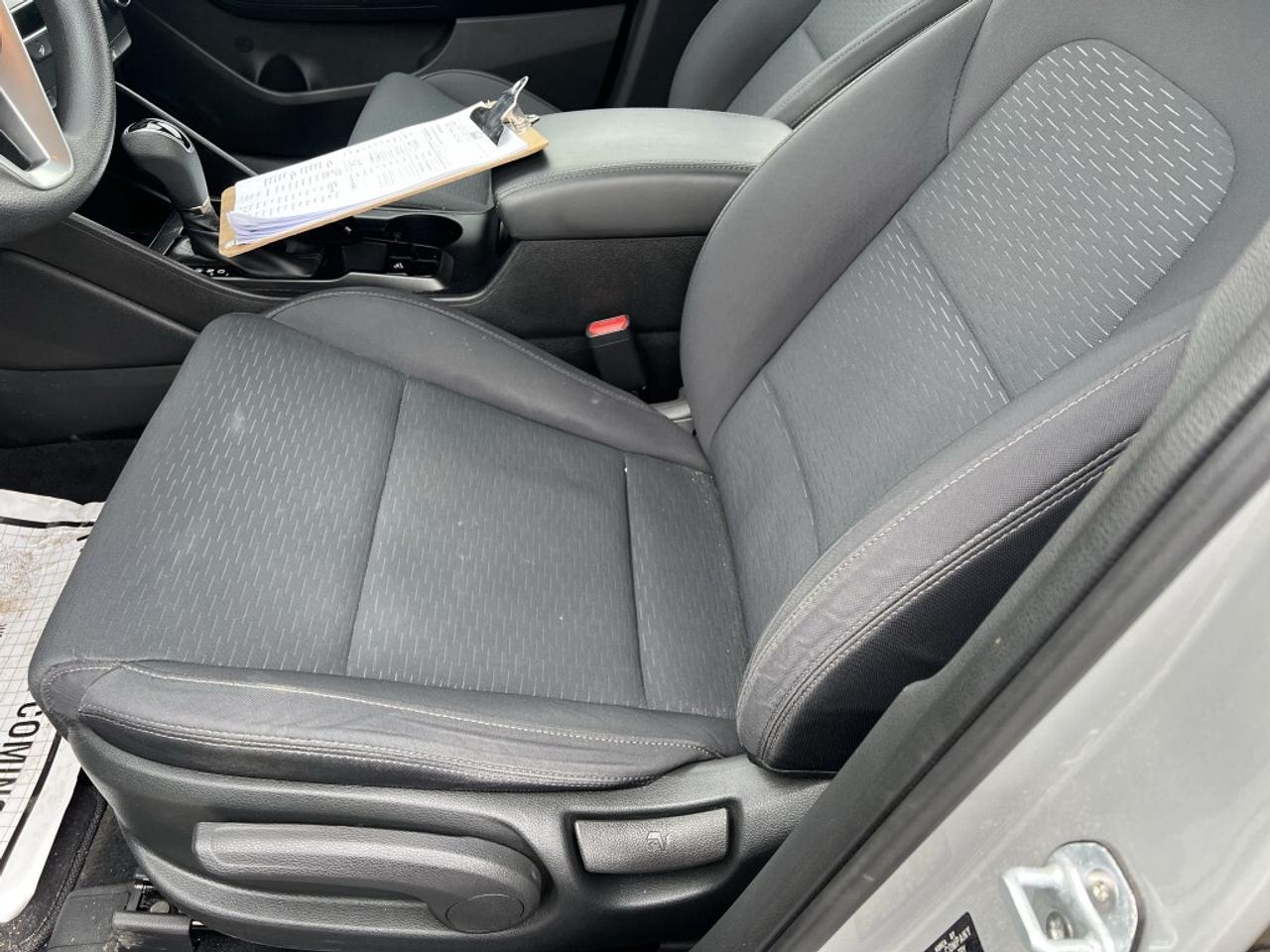 2019 Hyundai Tucson SE 4dr Front-wheel Drive Automatic Photo