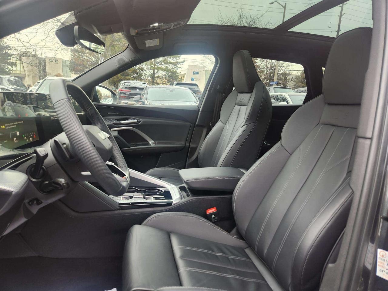 2025 Audi Q5 S-LINE BLACK PKG, HEADS UP DISPLAY, PANO, Photo