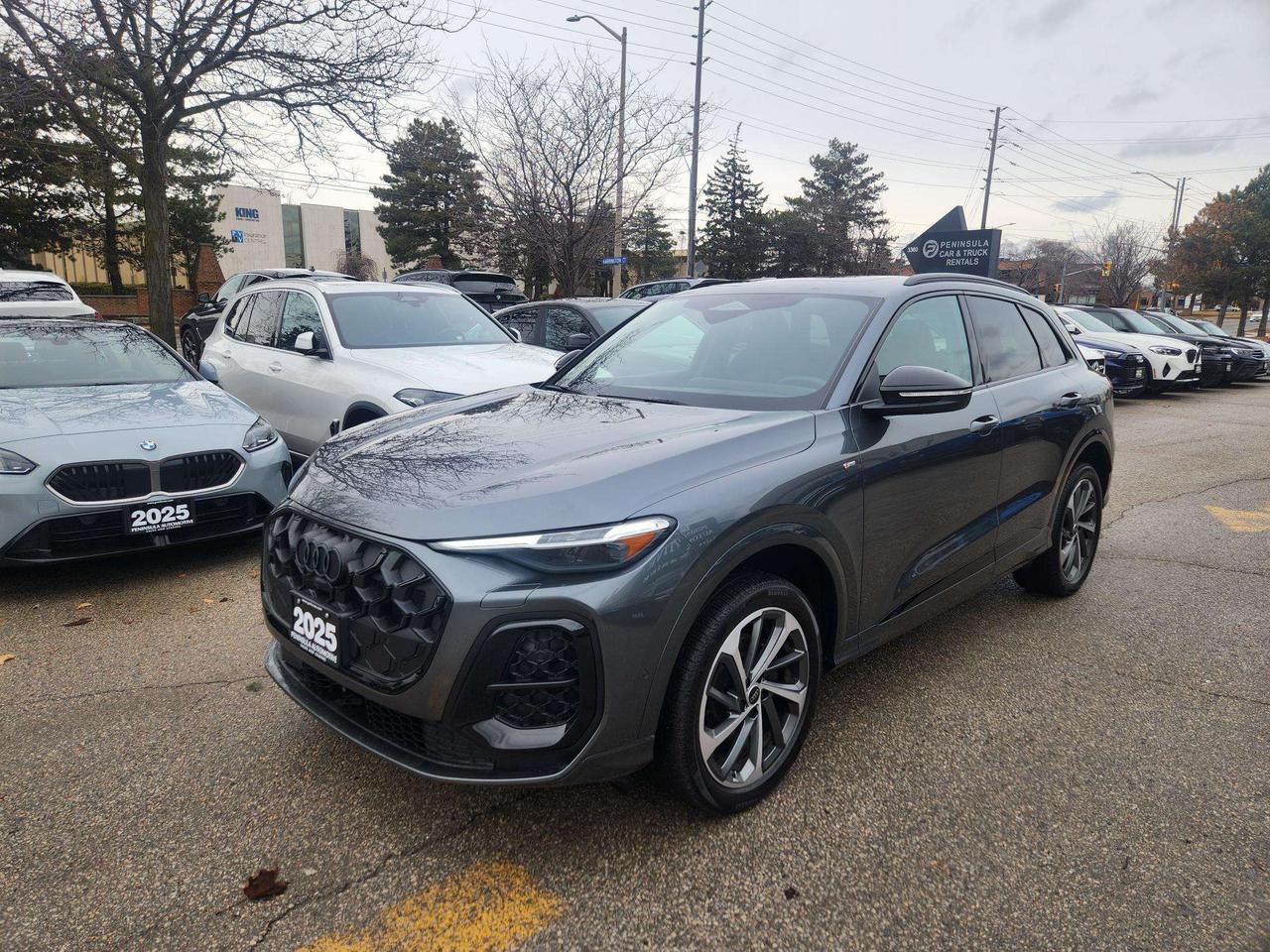 2025 Audi Q5 S-LINE BLACK PKG, HEADS UP DISPLAY, PANO, Photo
