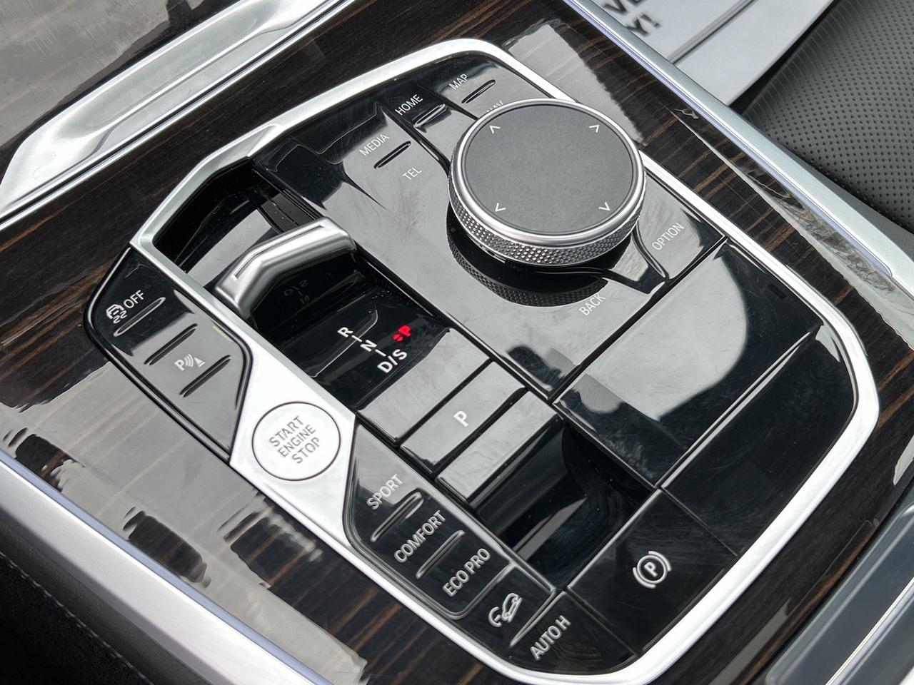 2025 BMW X5 HEADS UP DISPLAY,HARMON KARDON,REMOTE START,PANO Photo