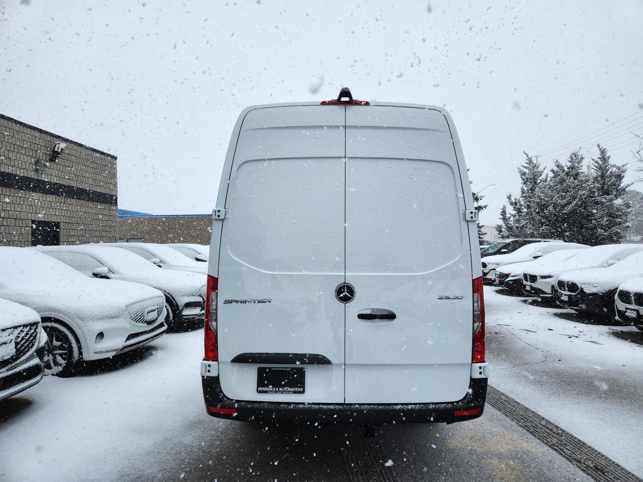 2025 Mercedes-Benz Sprinter Cargo Van 2500 High Roof I4 Diesel 170/ 4 NEW MICHELIN TIRES Photo