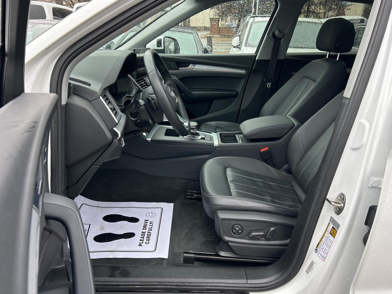 2024 Audi Q5 S-LINE,PANO,ADAPTIVE CRUISE,AMBIENT LIGHTING, NAVI Photo