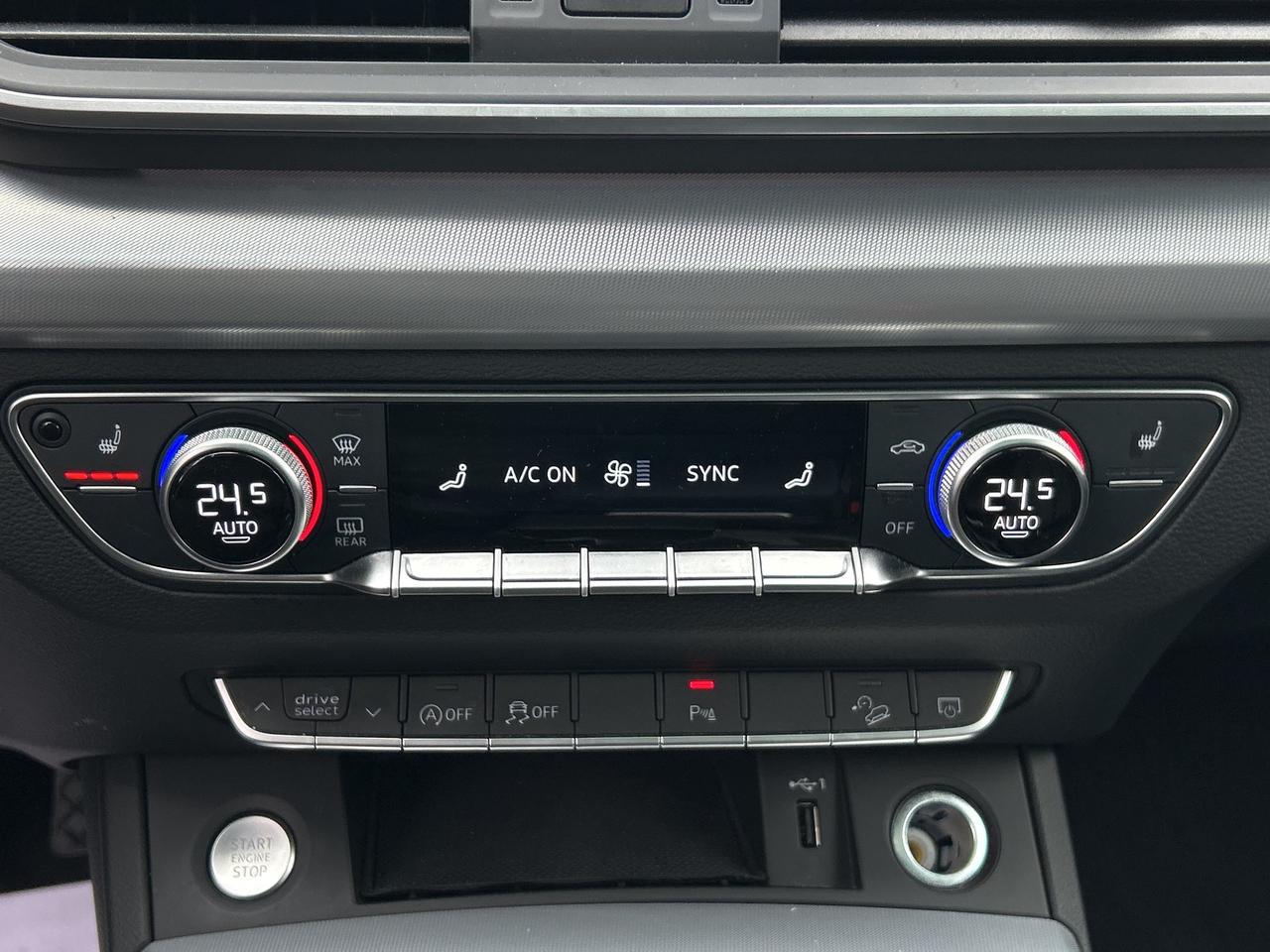 2024 Audi Q5 S-LINE,PANO,ADAPTIVE CRUISE,AMBIENT LIGHTING, NAVI Photo