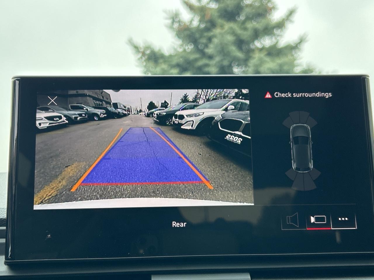 2024 Audi Q5 S-LINE,PANO,ADAPTIVE CRUISE,AMBIENT LIGHTING, NAVI Photo