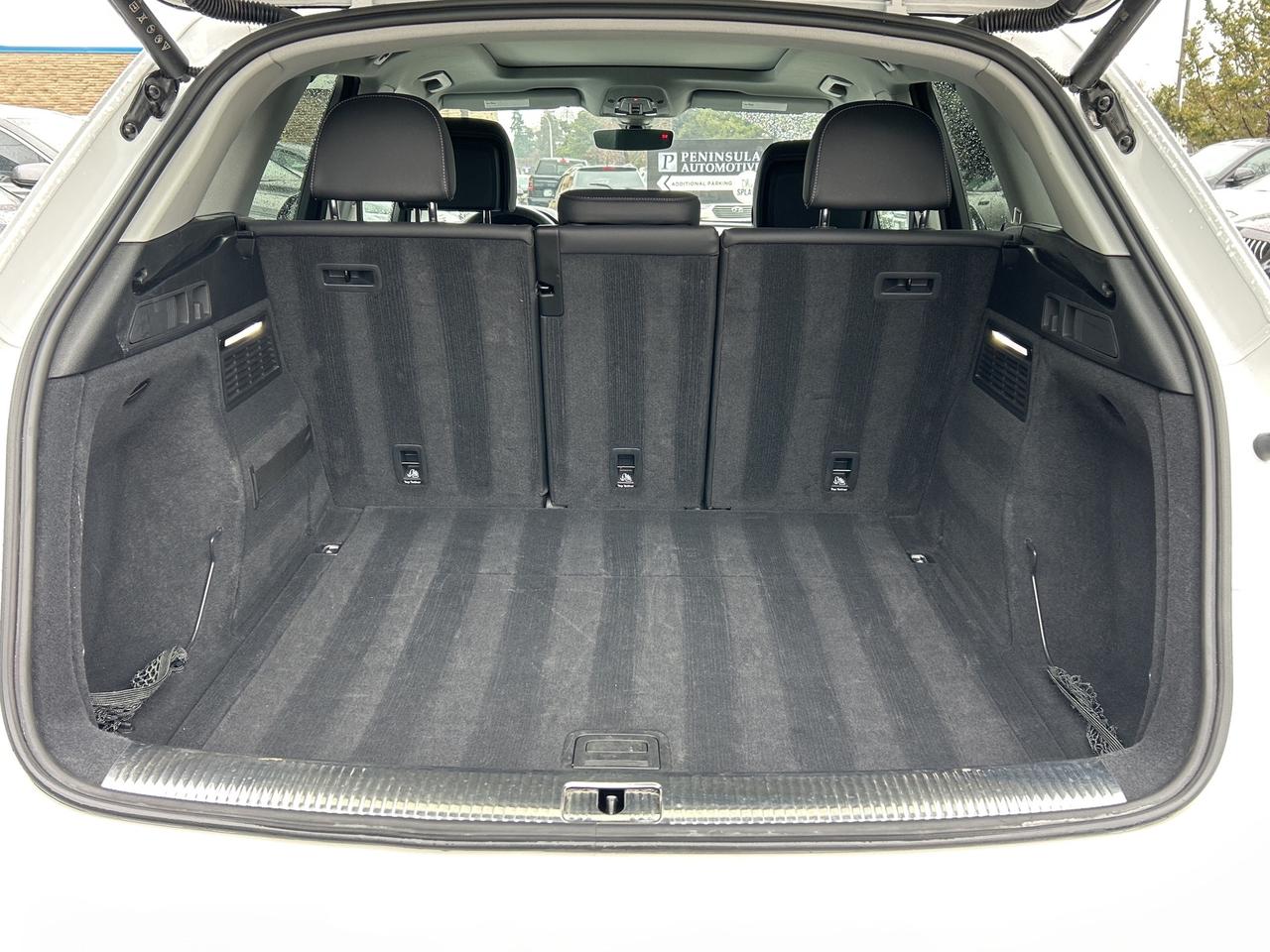 2024 Audi Q5 S-LINE,PANO,ADAPTIVE CRUISE,AMBIENT LIGHTING, NAVI Photo