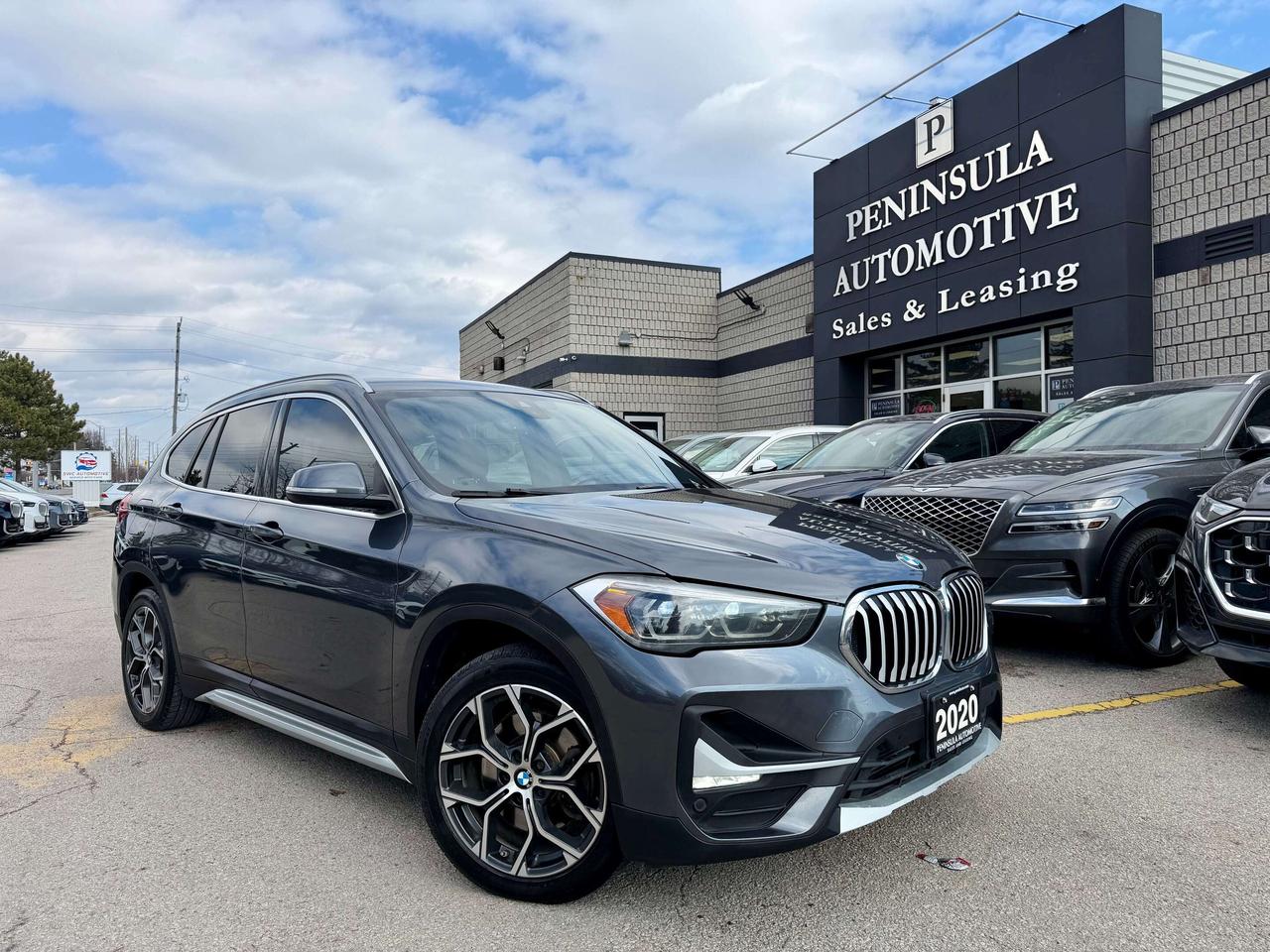 2020 BMW X1 XDRIVE, PREMIUM ESSENTIAL, PANOROOF, NAVI, CARPLAY Photo0