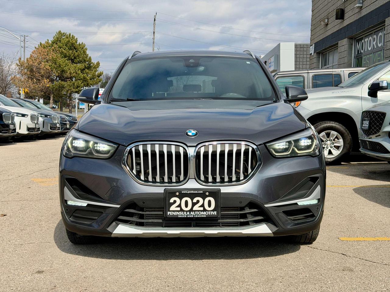 2020 BMW X1 XDRIVE, PREMIUM ESSENTIAL, PANOROOF, NAVI, CARPLAY Photo