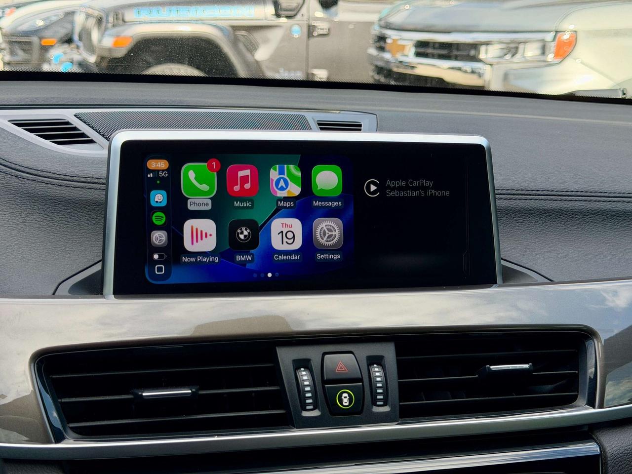 2020 BMW X1 XDRIVE, PREMIUM ESSENTIAL, PANOROOF, NAVI, CARPLAY Photo