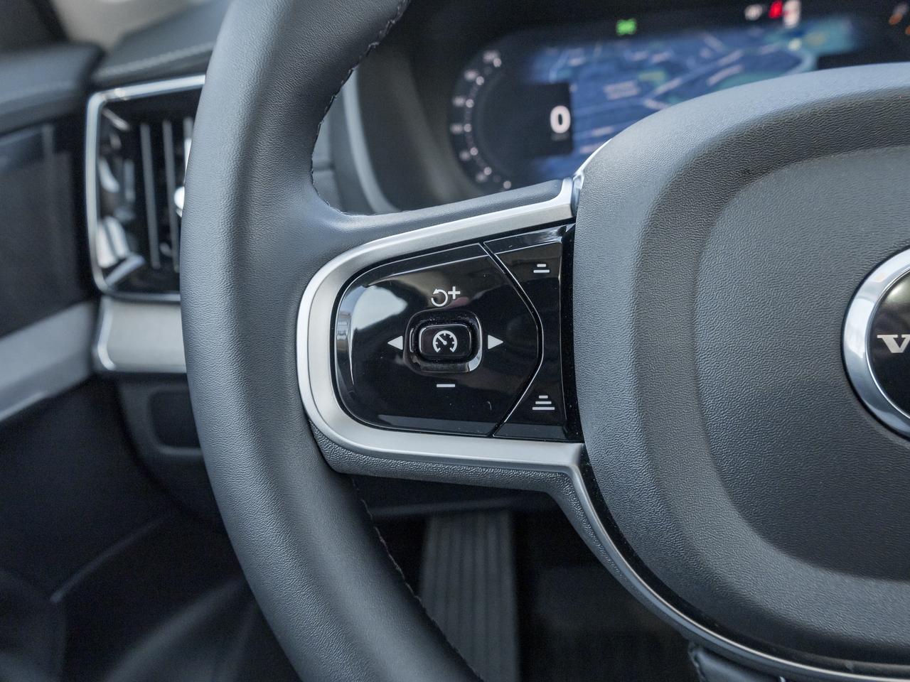 2026 Volvo XC90 B6 AWD ULTRA  LIKE NEW  VOLVO CPO  HARMAN KARDON Photo