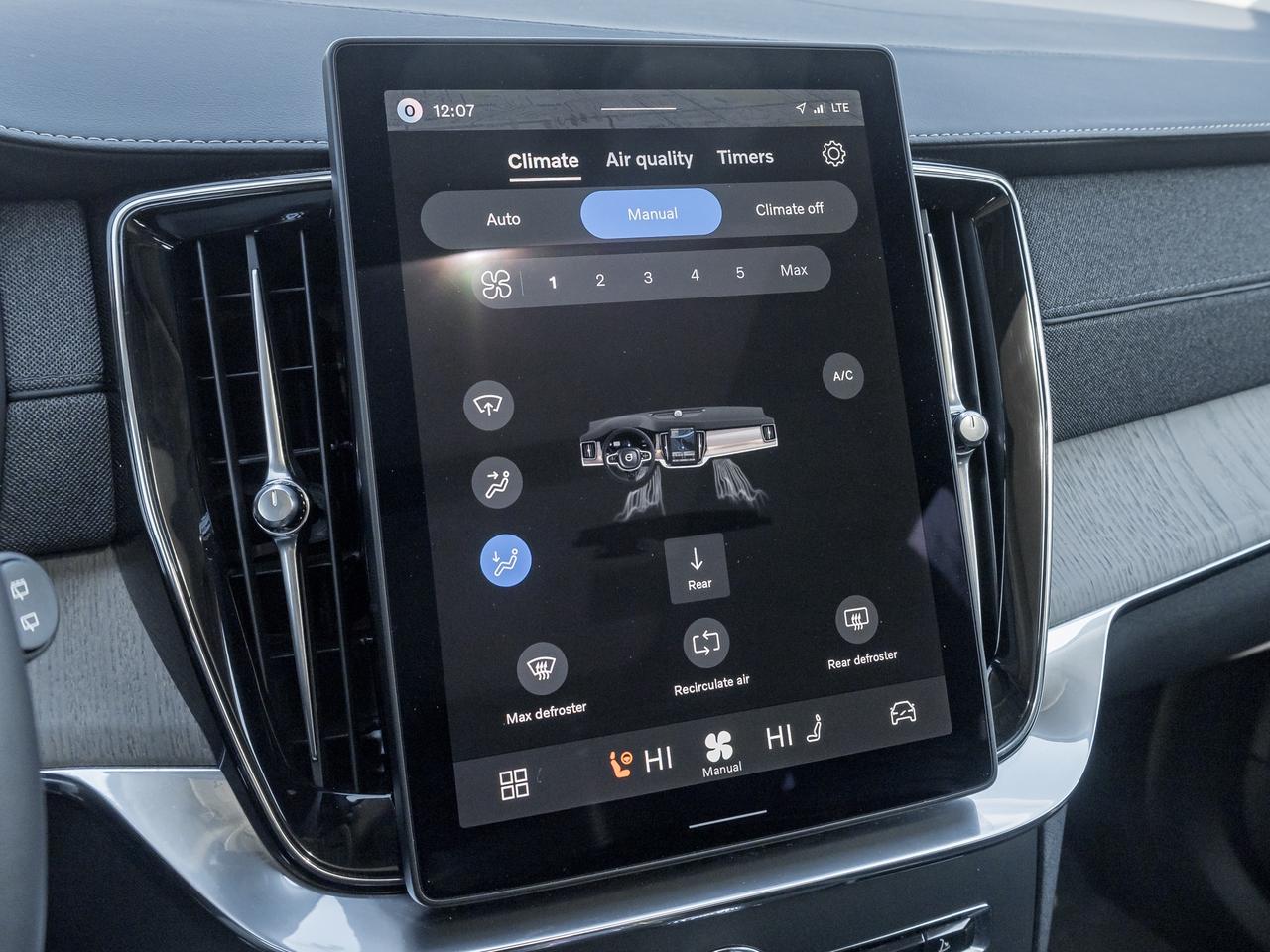 2026 Volvo XC90 B6 AWD ULTRA  LIKE NEW  VOLVO CPO  HARMAN KARDON Photo